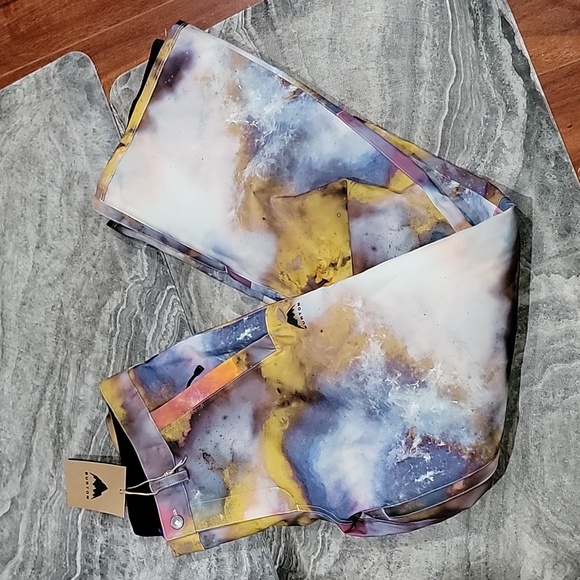 NWT Women's Burton Tie Dye Snow Pants - Picture 2 of 10
